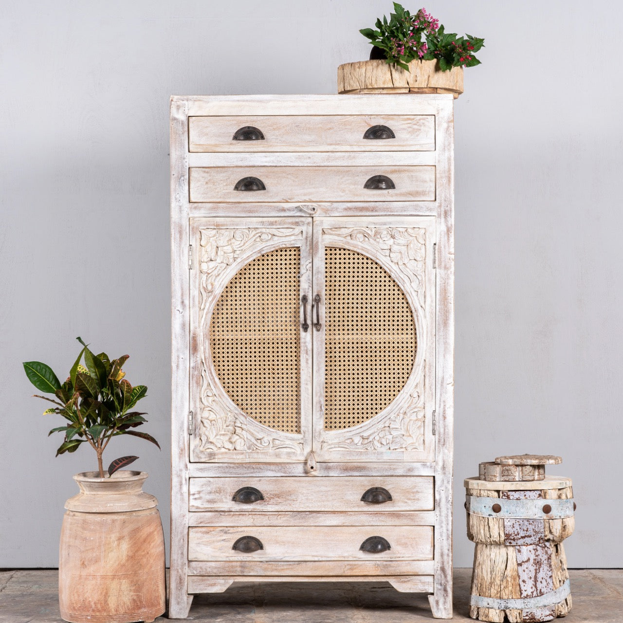 Handcrafted mango wood cabinet with rattan doors and carvings, living room furniture in whitewashed finish, 80 × 148 × 40 cm.