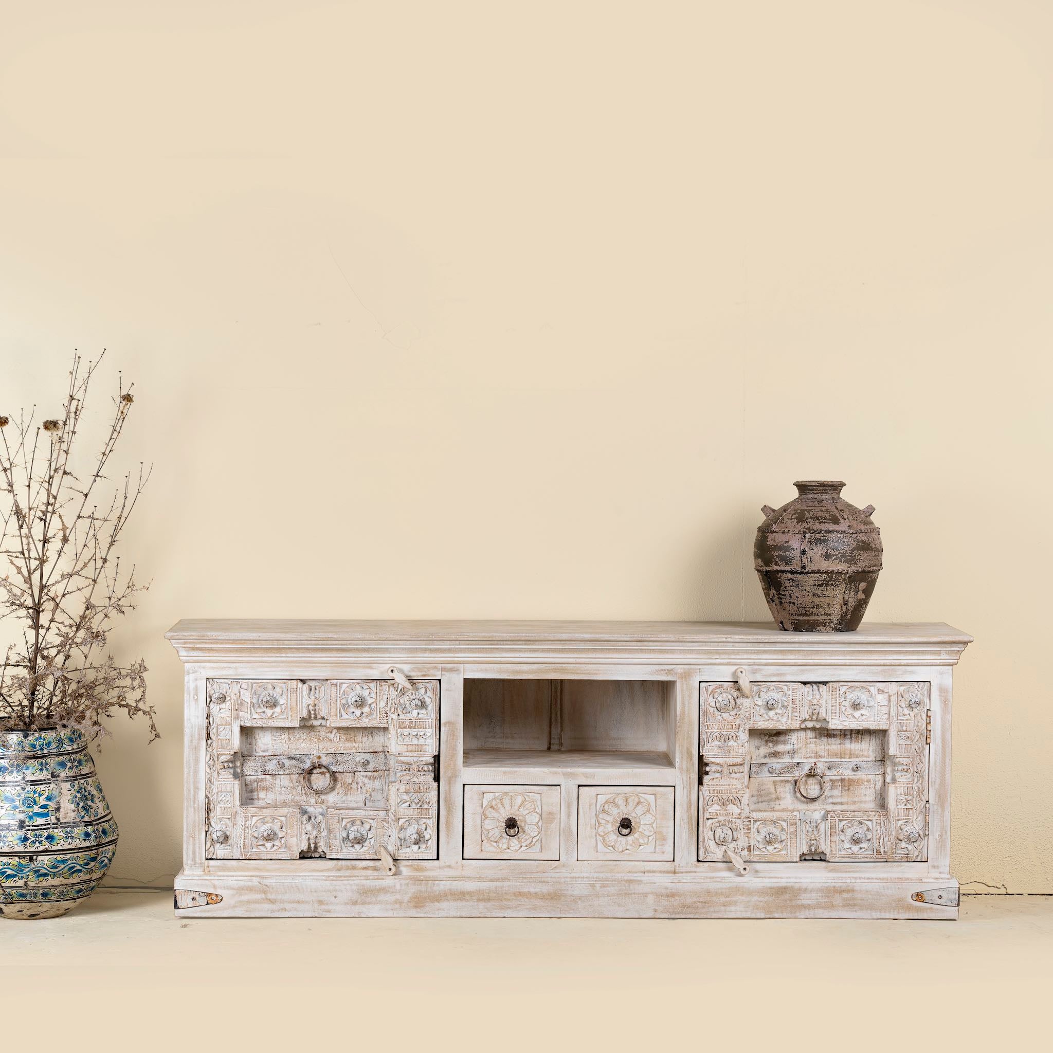 Wood carved sideboard made from antique teak and mango wood, whitewashed Indian furniture, Rewa design, 180 × 40 × 70 cm.