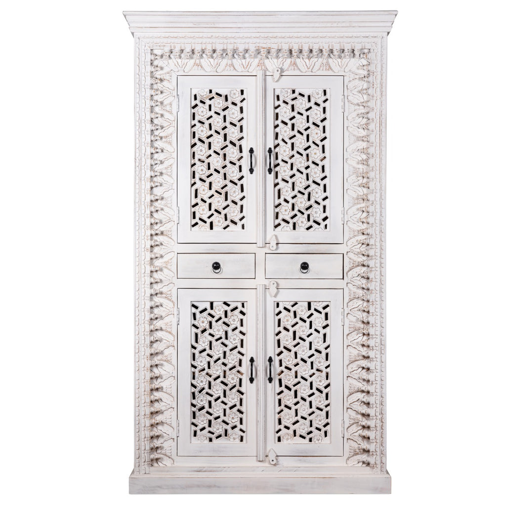 Rejka, white cupboard with floral details